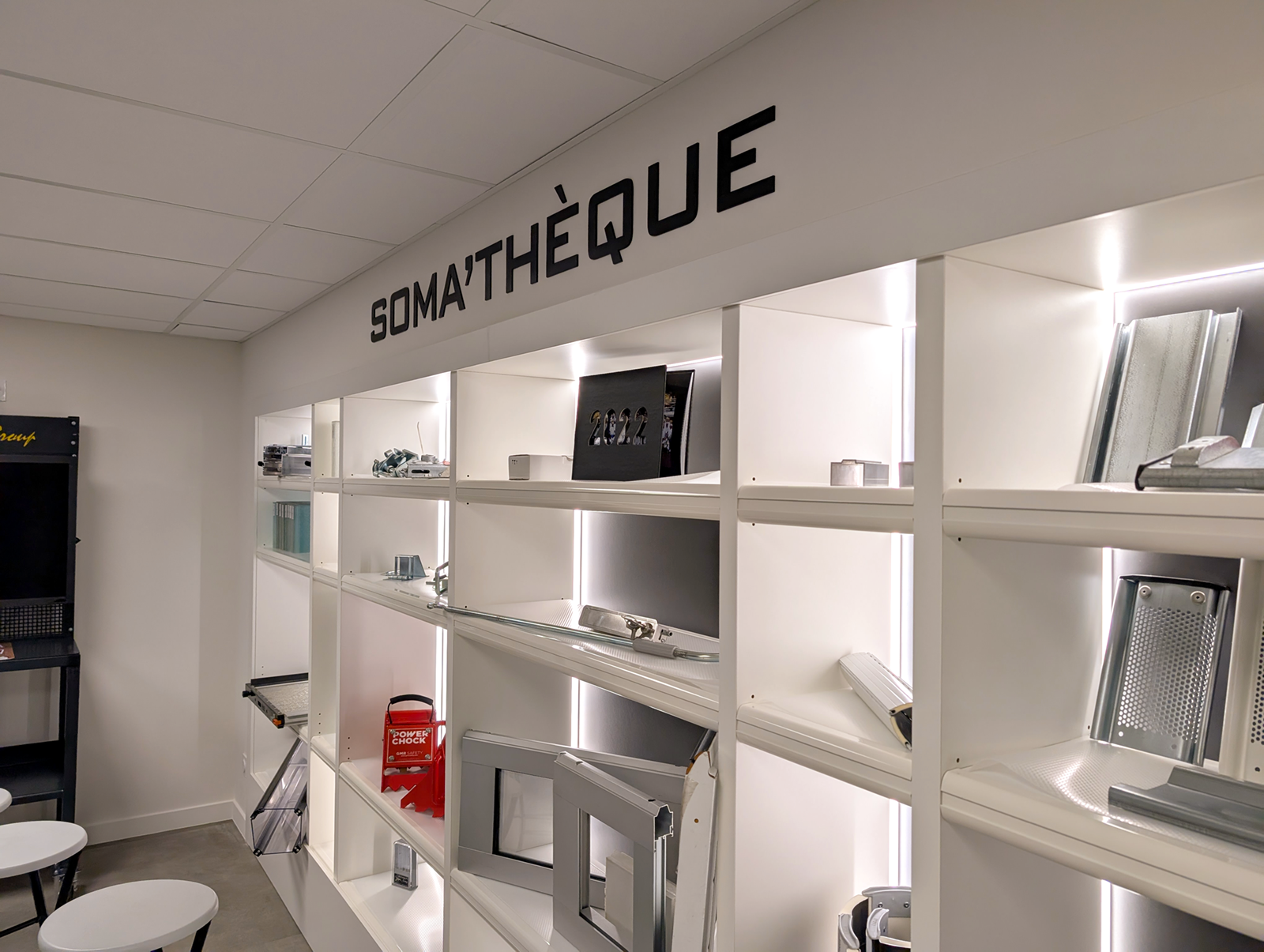 lettres relief - salle de formation